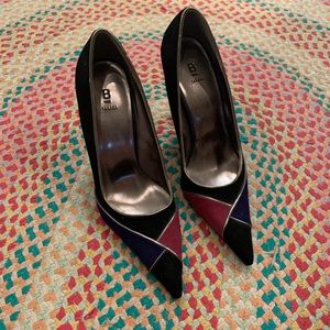 80's Retro Extra Pointy Toe Stilettos. Size 7.